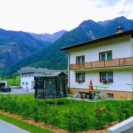 ウムハウゼンHaus Attosアパートメント エクステリア 写真
