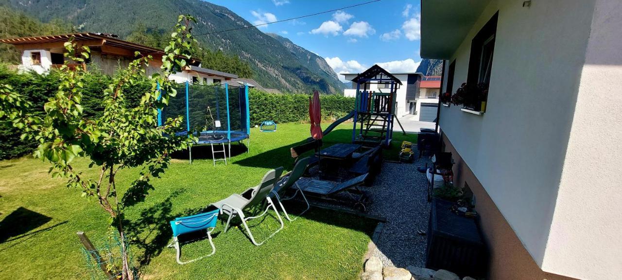 ウムハウゼンHaus Attosアパートメント エクステリア 写真